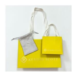 Kendra Scott Gift Packaging
